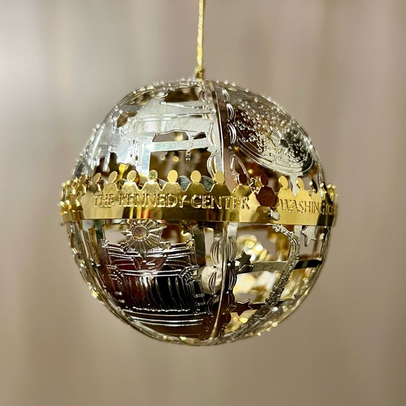 Kennedy Center Performing Arts Cut Out Sphere Ornament Ball 3” - Picture 1 of 8